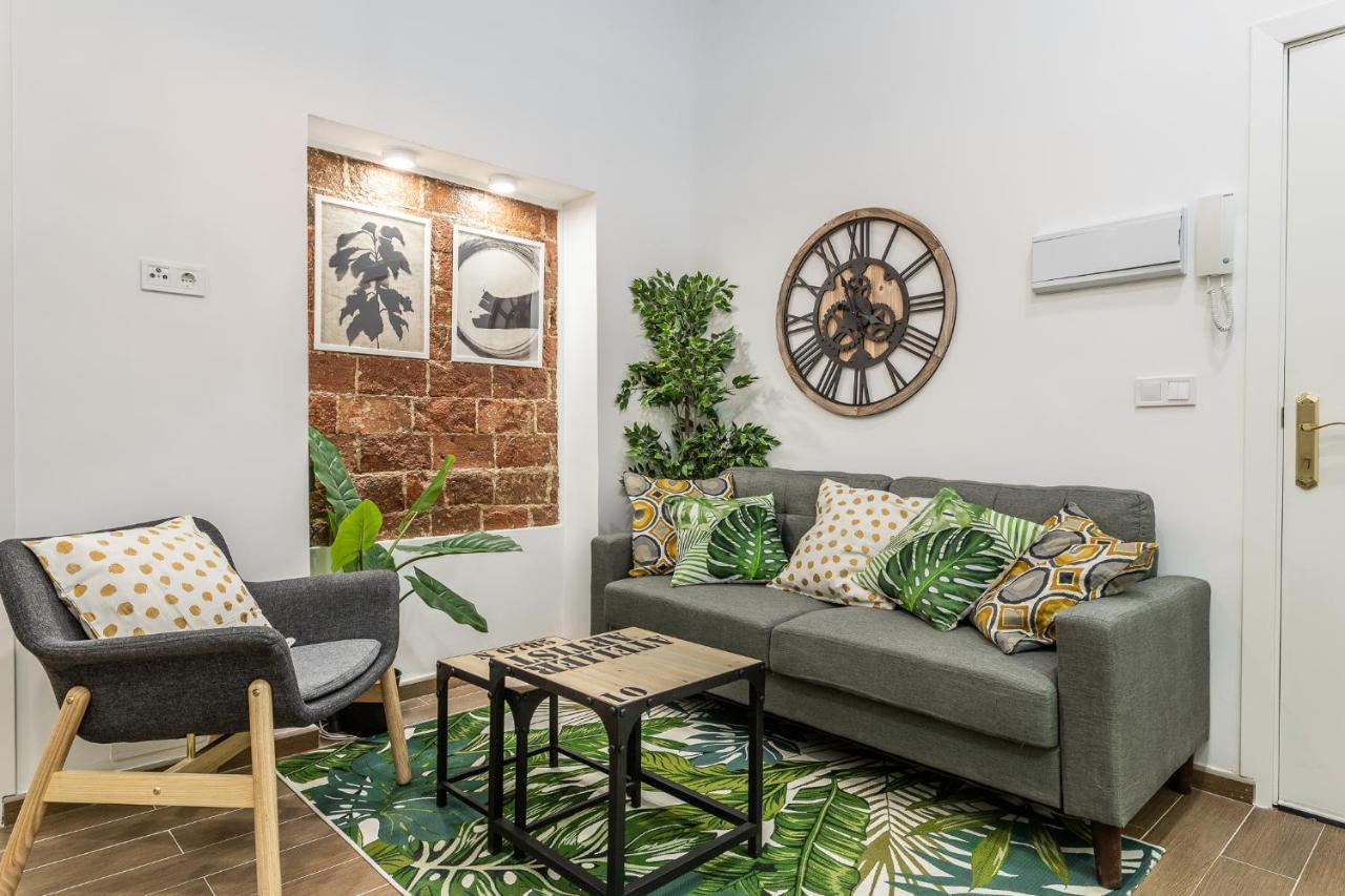 Precioso apartamento de 2 habitaciones Madrid Bagian luar foto